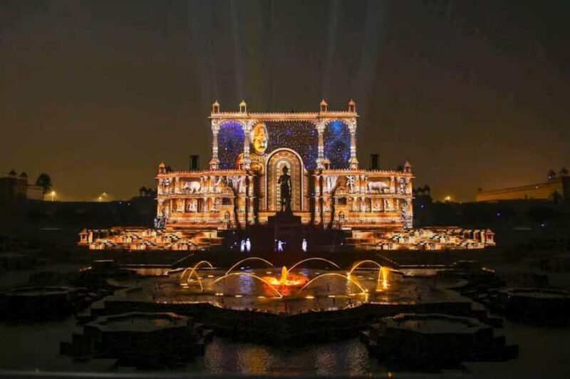 New Delhi: Akshardham Temple Tour with Water and Light Show - An In-Depth Look at the Tour