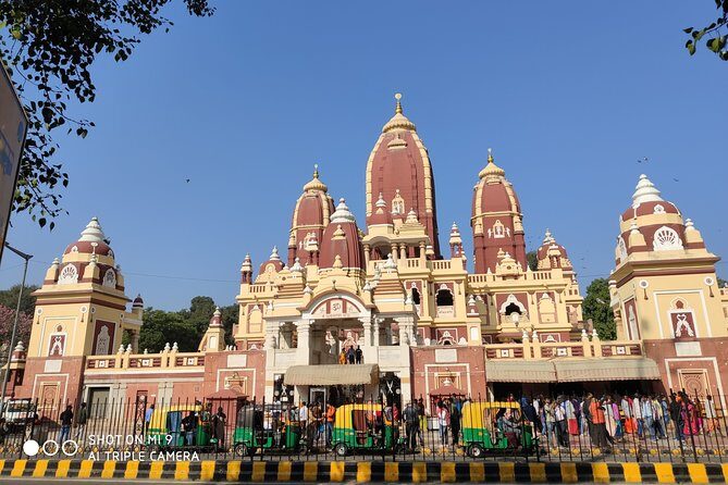 New Delhi and Old Delhi private guided tour/ All inclusive - Frequently Asked Questions