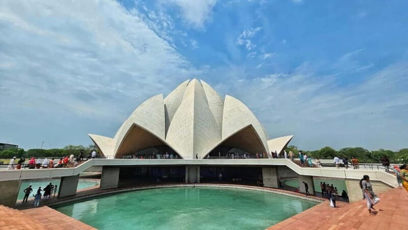New Delhi: Lotus Temple Private Tour with Skip-the-Line - FAQs