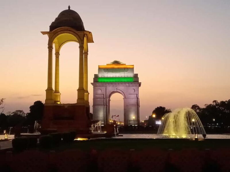 New Delhi: Night Tour by Tuk-Tuk with a Cup of Local Tea - Why This Tour Will Appeal to You