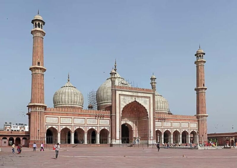New Delhi: Old and New Delhi Private Full Day Tour - Key Points