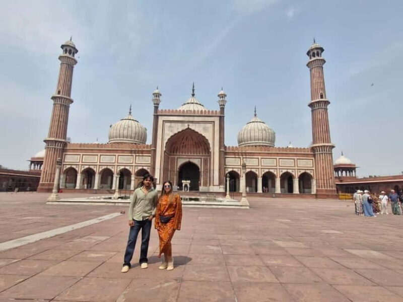 New Delhi & Old Delhi Private Guided Tour For 4-8 Hours - Exploring Delhi: An Authentic Private Tour Experience