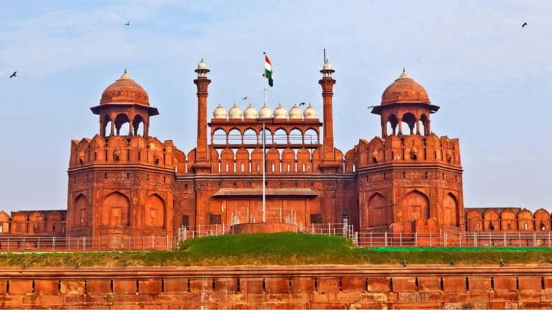 New Delhi: Private Day Trip with Guide and Driver - Key Points