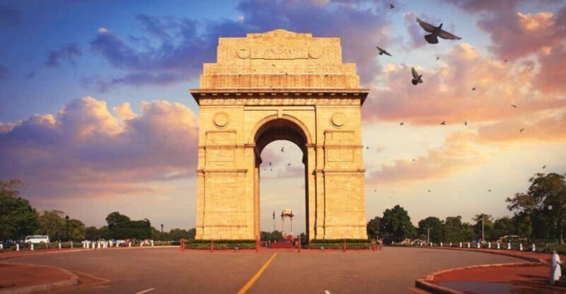 New Delhi: Private Old & New Delhi Day Trip & Optional Guide - What to Expect from the Tour