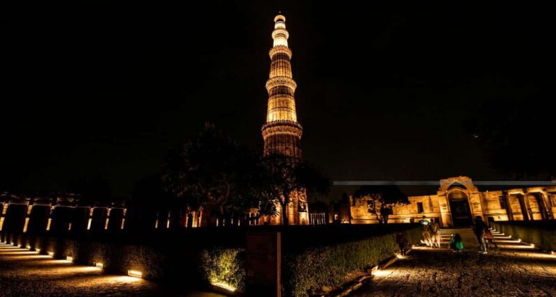 New Delhi: Private Tour of Qutub Minar Light and Sound Show - An In-Depth Look at the Qutub Minar Light and Sound Tour