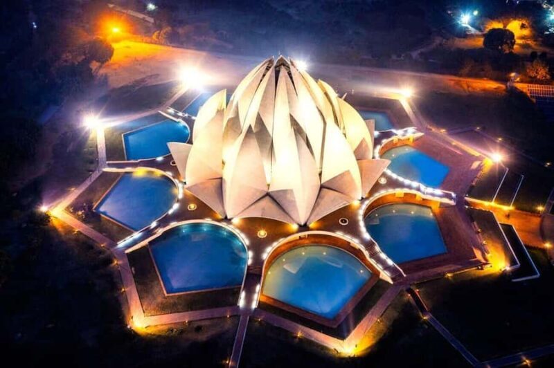 New Delhi: Spiritual Tour - An In-Depth Look at the Spiritual Tour