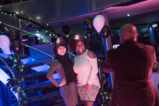 new-jersey-new-years-eve-buffet-dinner-cruise