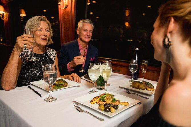 new-jersey-new-years-eve-buffet-dinner-cruise