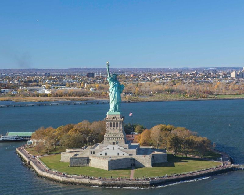 new-jersey-new-york-city-night-skyline-helicopter-tour