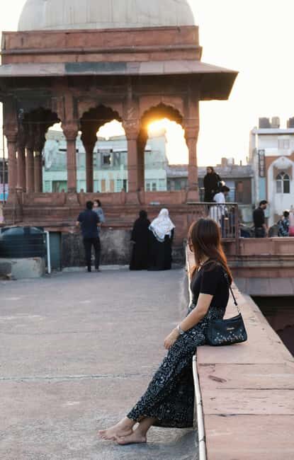 New & Old Delhi: Private Day Tour with Female Guide - An In-Depth Look at the Tour Experience
