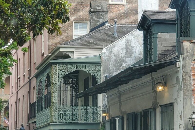 New Orleans: 2-Hour French Quarter History and Voodoo Tour - The Authentic Experience