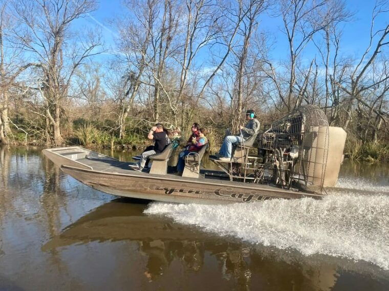 new-orleans-6-passenger-premium-airboat-swamp-tour