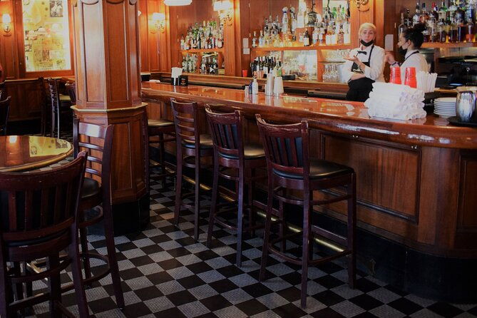 new-orleans-award-winning-cocktail-tour-of-the-french-quarter