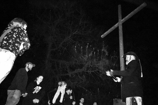 new-orleans-cemetery-and-paranormal-investigation-bus-tour