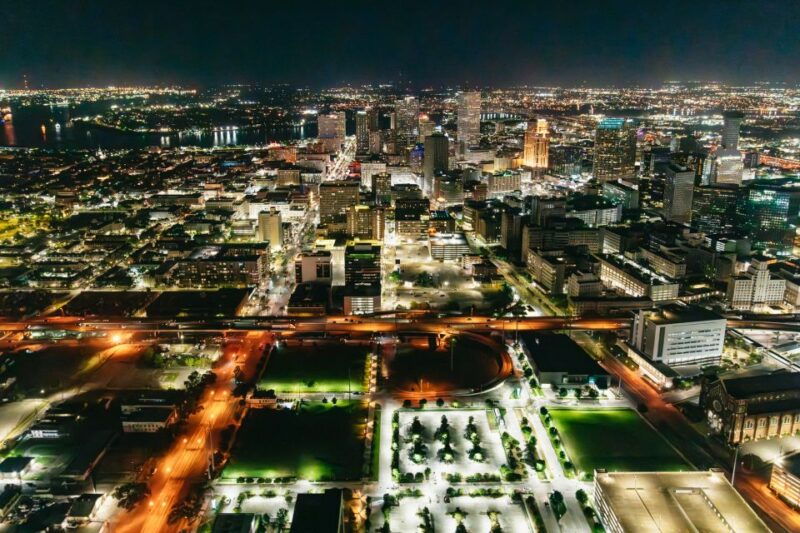 new-orleans-city-lights-helicopter-night-tour
