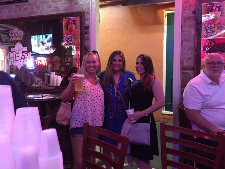 new-orleans-cocktails-history-voodoo-paranormal-tour