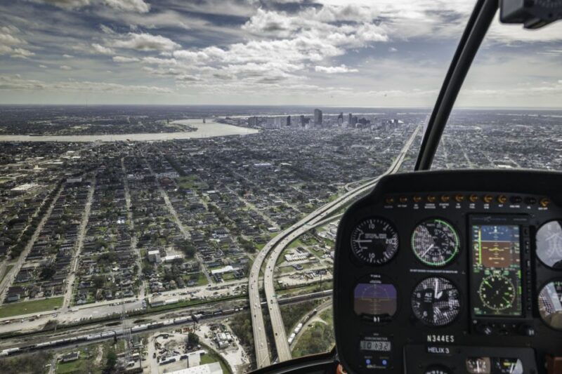 new-orleans-daytime-city-helicopter-tour
