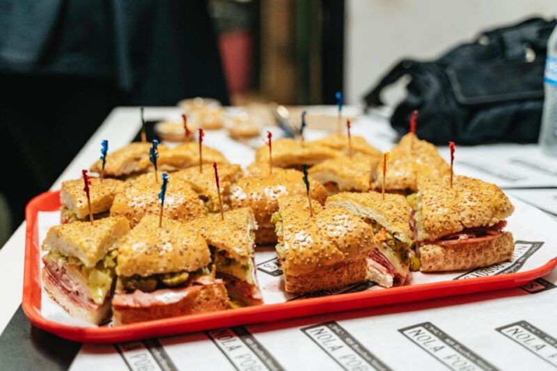 new-orleans-french-quarter-food-walking-tour-with-tastings
