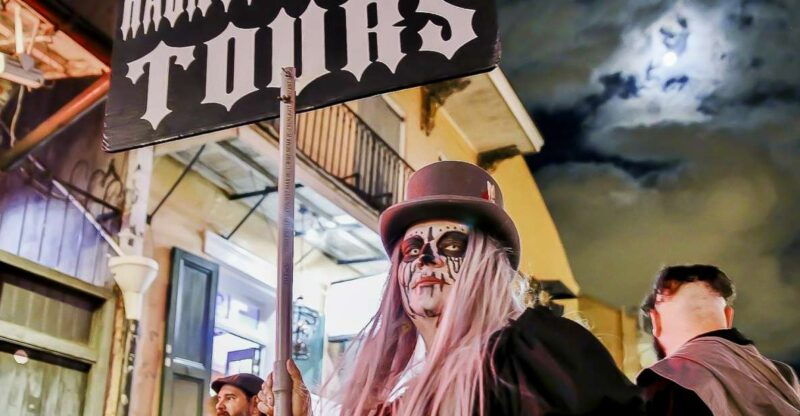 new-orleans-french-quarter-ghost-and-legends-walking-tour