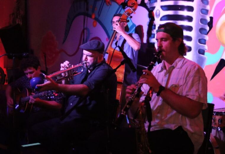 new-orleans-frenchmen-street-vip-live-music-pub-crawl