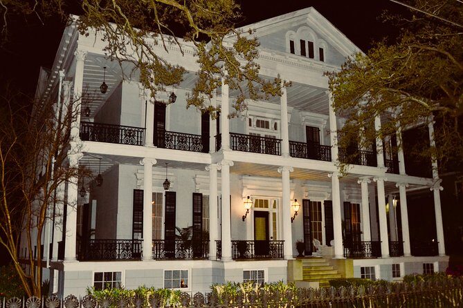 New Orleans Garden District and Lafayette Cemetery Tour - Frequently Asked Questions