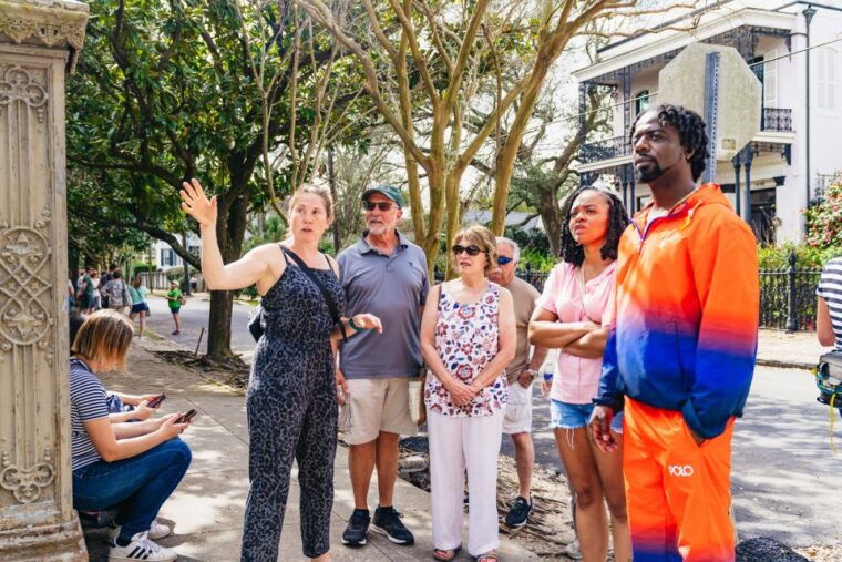 new-orleans-garden-district-food-drinks-history-tour