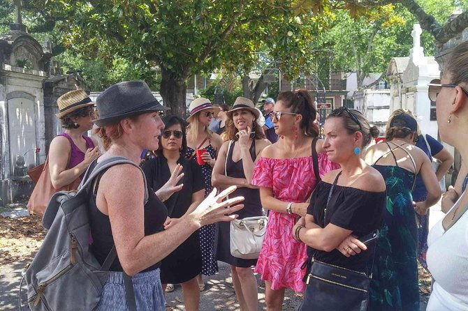 new-orleans-garden-district-food-drinks-history-walking-tour-2