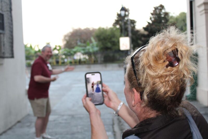 New Orleans: Ghosts & Spirits Interactive Walking Tour - An Overview of the Tour Experience