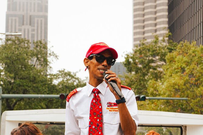 new-orleans-hop-on-hop-off-and-garden-district-walking-tour