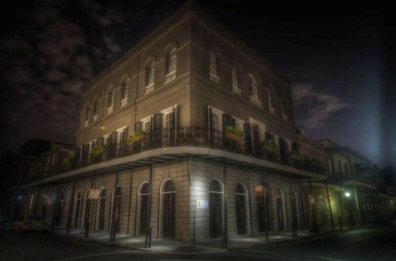 new-orleans-killers-and-thrillers-walking-tour