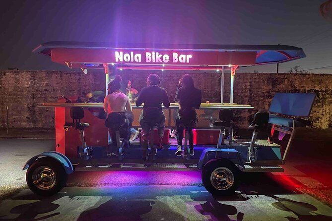 new-orleans-party-bike-bar-tour-murals-history-and-bar-hop