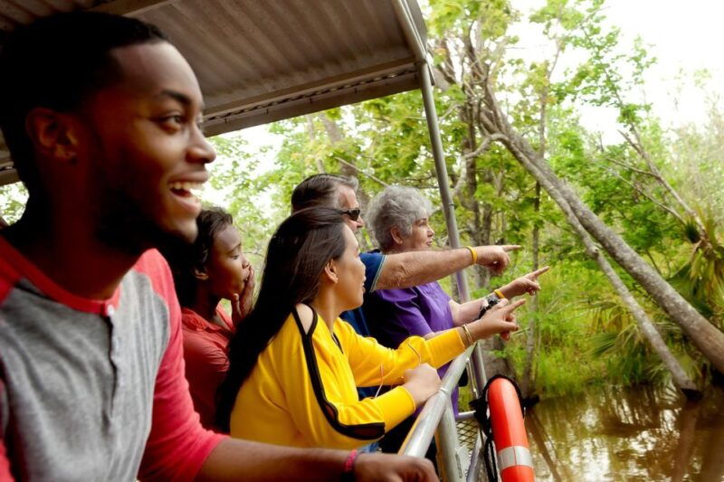 new-orleans-swamp-bayou-boat-tour-with-transportation