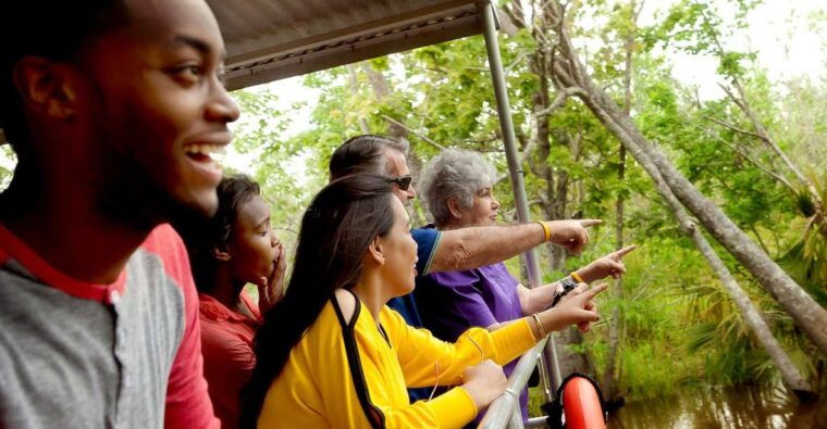 new-orleans-swamp-bayou-boat-tour-with-transportation
