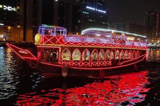 New Year Fireworks Cruise. Witness the spectacular fireworks in Dubai - What You Can Expect from the Itinerary
