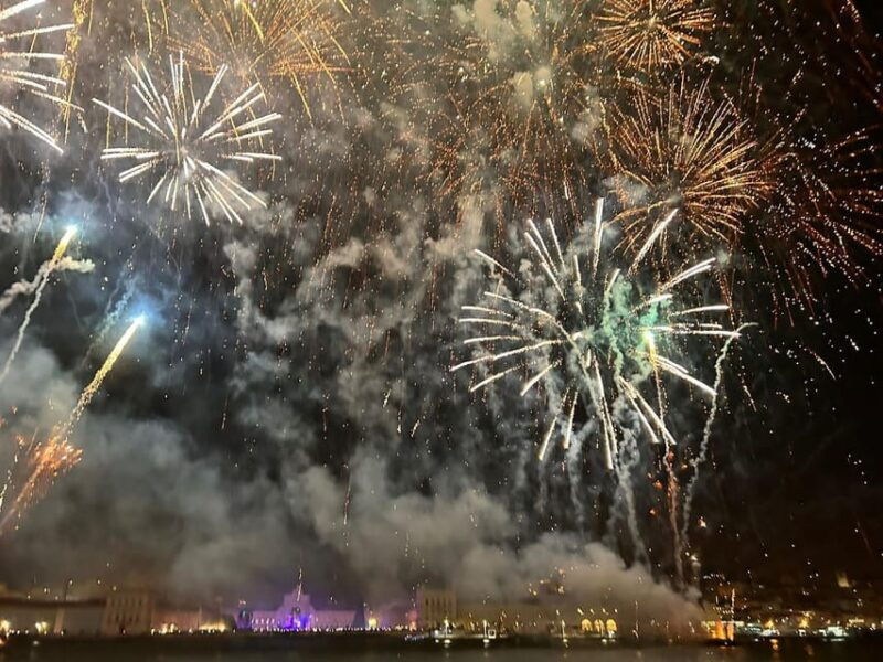 new-year-lisbon-sailing-with-fireworks