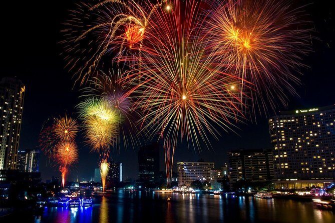 New Year Party : Chao Phraya Princess Dinner Cruise with Return Transfer - Key Points