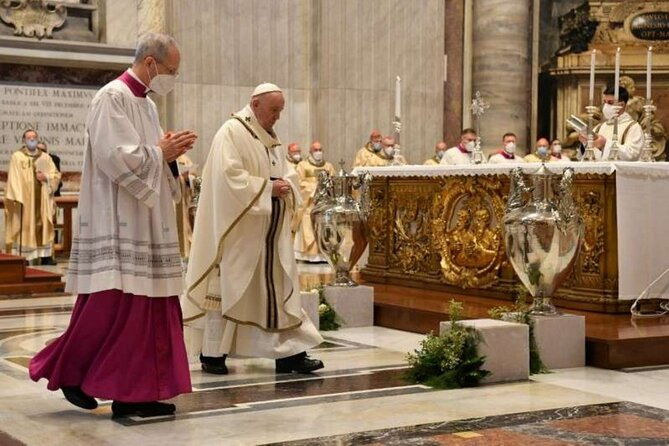 new-years-day-mass-with-pope-francis-in-the-vatican-private-tour