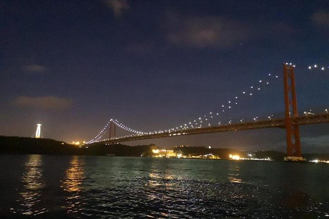 new-years-eve-on-a-boat-with-champagne-and-fireworks