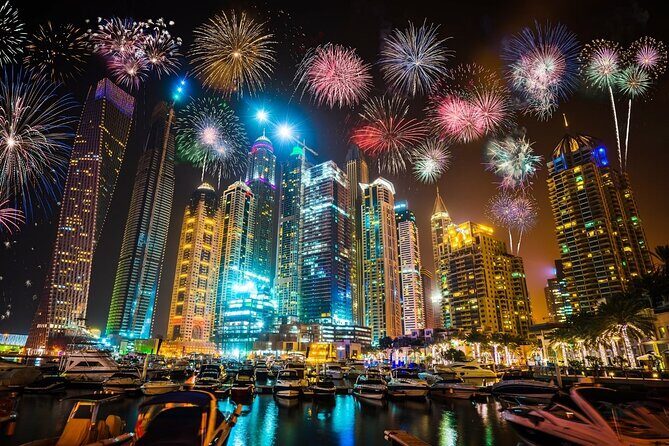 New Year's Eve Tour Special - Setting the Scene: What to Expect on the Tour
