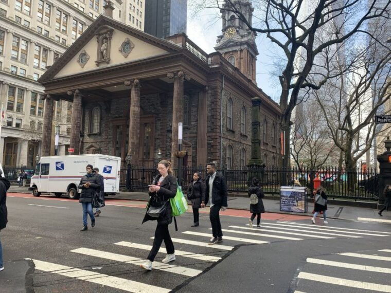 new-york-city-9-11-memorial-ground-zero-walking-tour