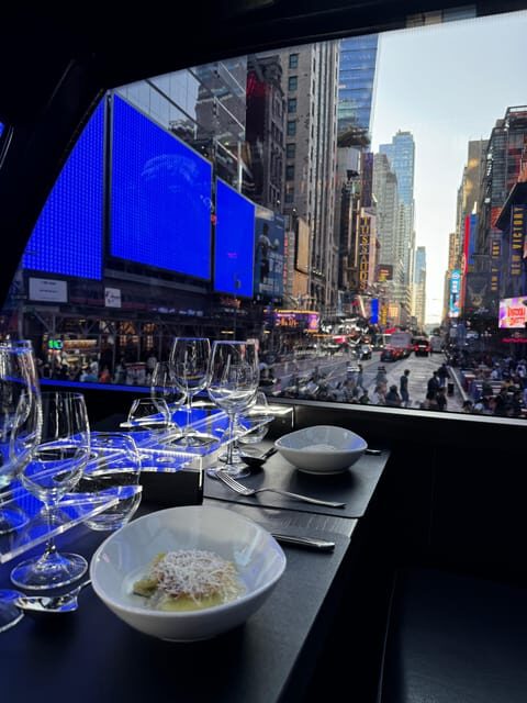 New York City: Bustronome Gourmet Dinner Tour - FAQ