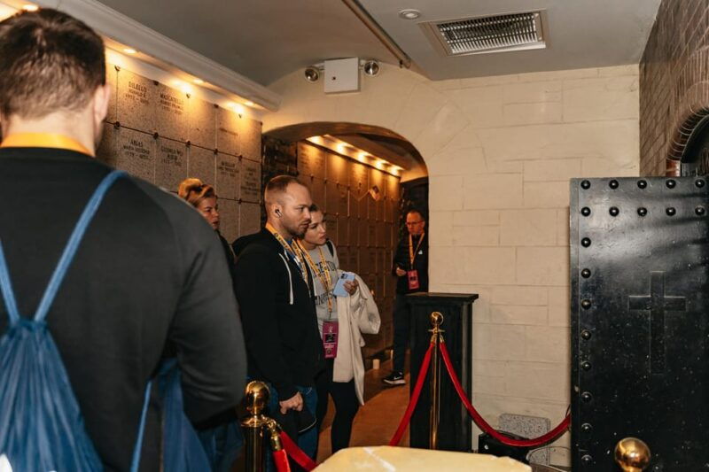 new-york-city-catacombs-by-candlelight
