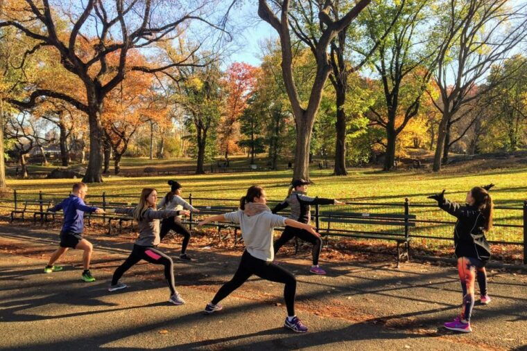 new-york-city-central-park-yoga-and-walking-tour