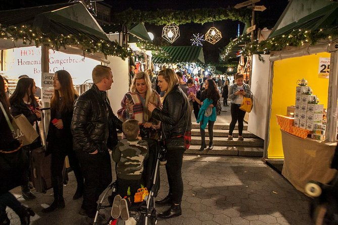 new-york-city-christmas-holiday-lights-and-markets-walking-tour