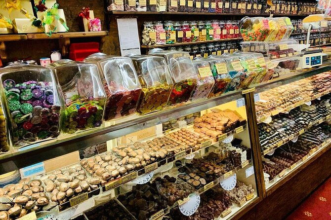 new-york-city-christmas-holiday-tour-with-a-free-dessert