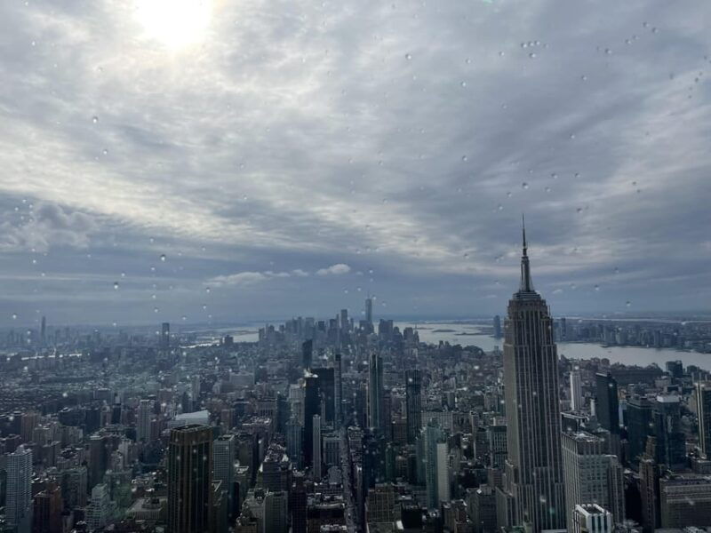 new-york-city-city-highlights-bus-tour-with-stops