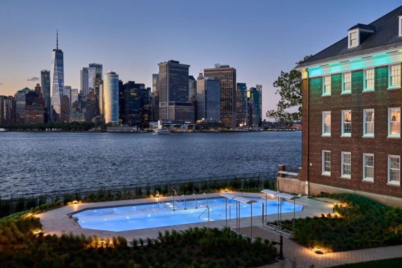 new-york-city-entry-ticket-to-qc-ny-spa-on-governors-island