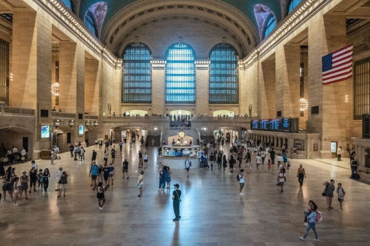 new-york-city-french-grand-central-station-guided-tour