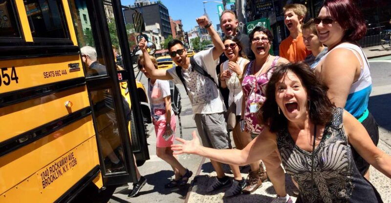 new-york-city-half-day-pizza-bus-tour