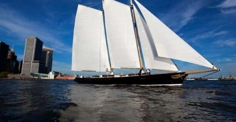 new-york-city-lights-schooner-sail